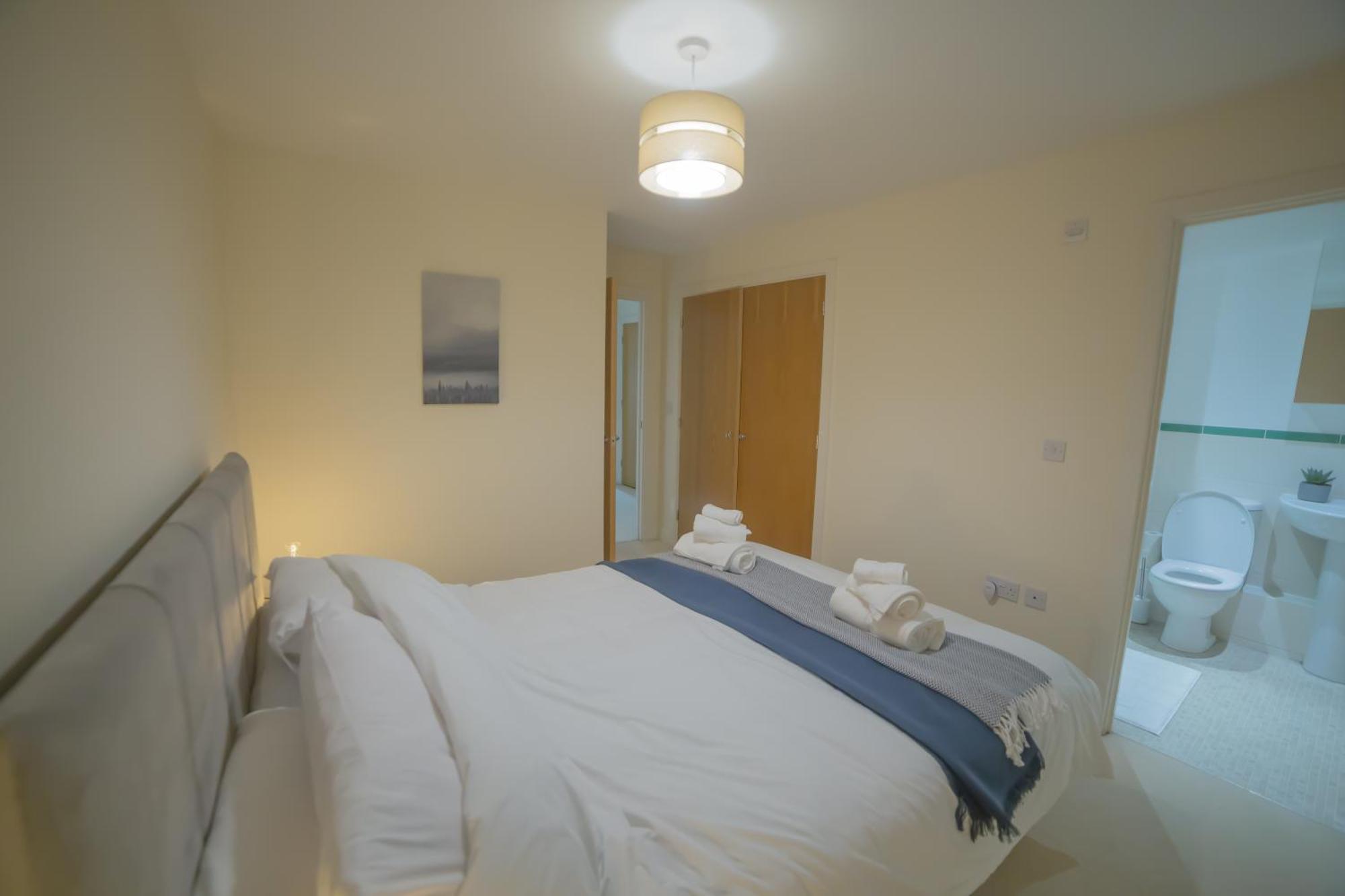 Sleeps9 Parking&Garage 17 Mins To Gatwick, 30 To London Villa Merstham Exterior foto